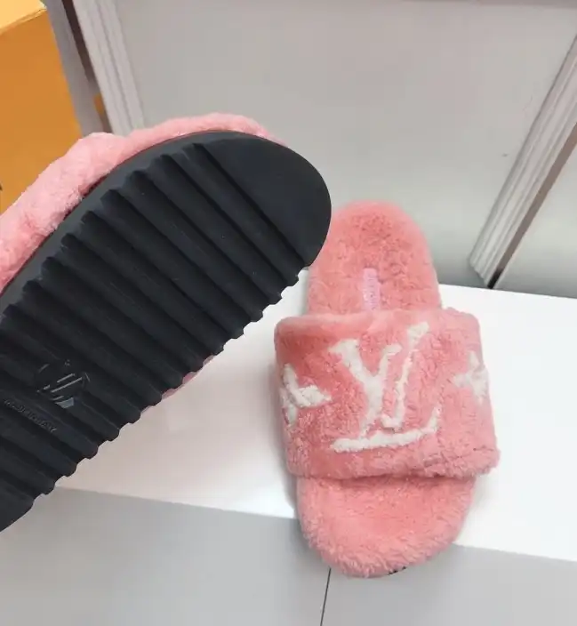 hype LV Slippers