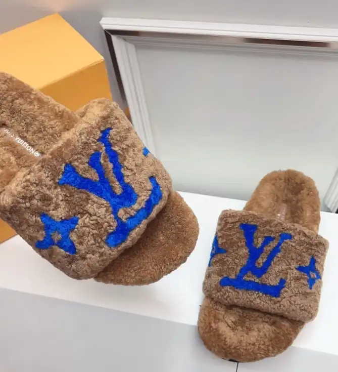 hype LV Slippers