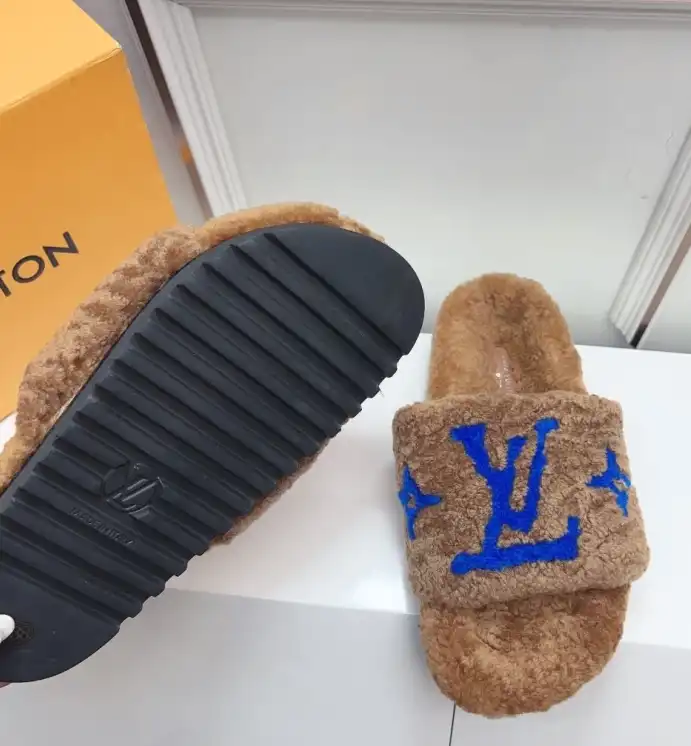 hype LV Slippers