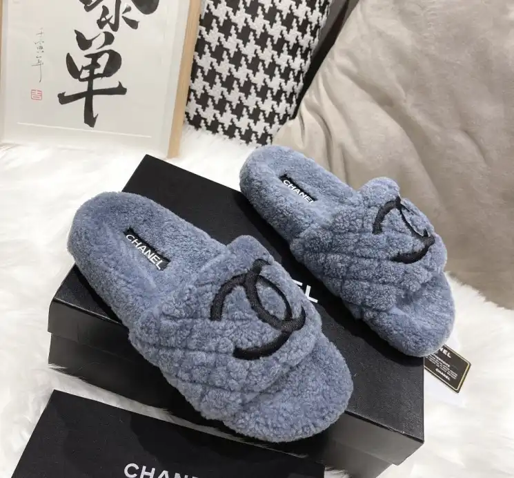 hype Chanel Slippers