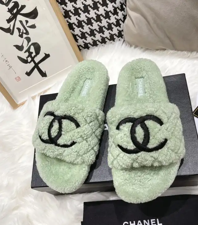 hype Chanel Slippers