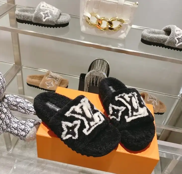 hype LV Slippers