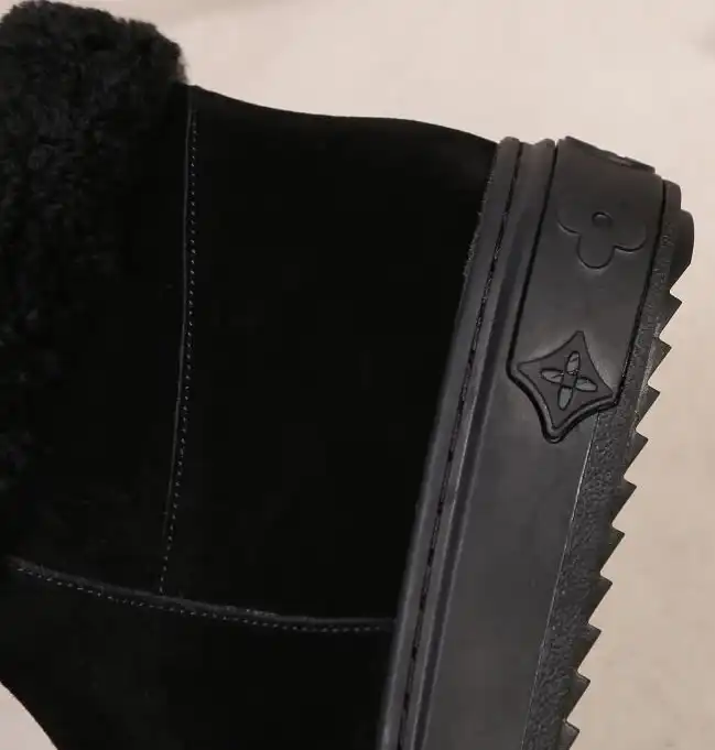 hype LV Boots