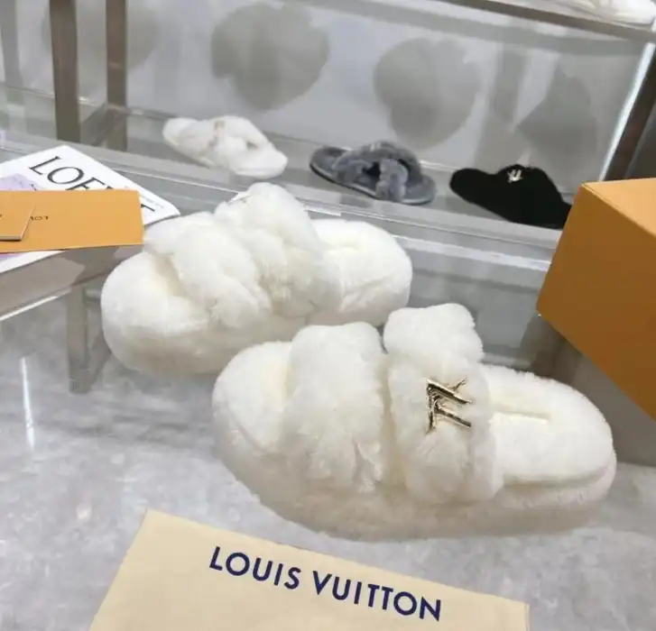 hype LV Slippers