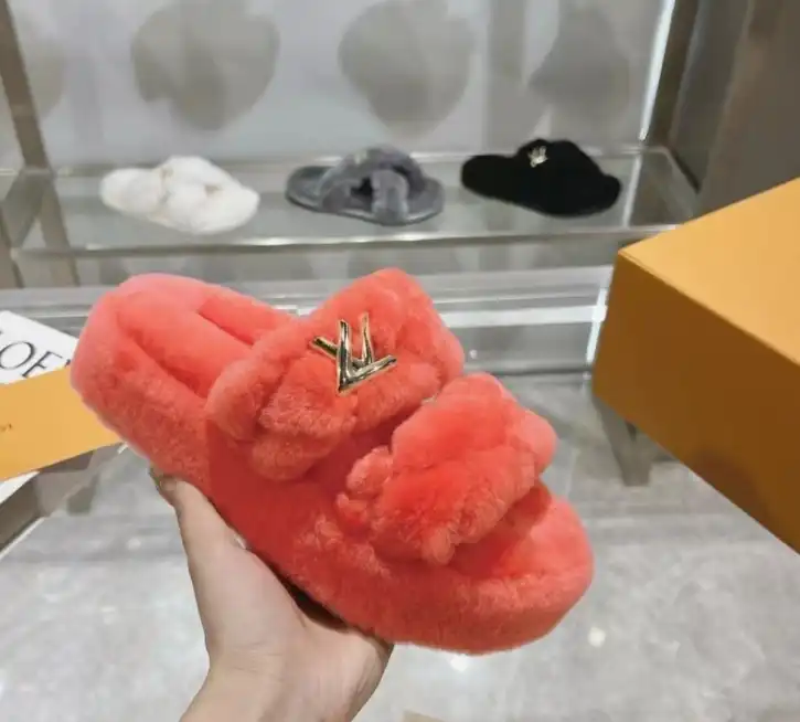 hype LV Slippers