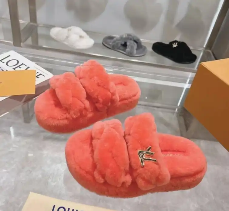 hype LV Slippers