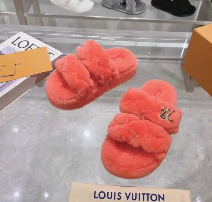 hype LV Slippers