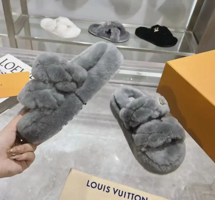 hype LV Slippers