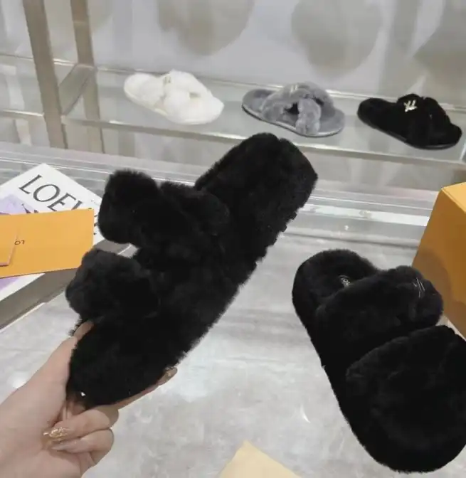 hype LV Slippers