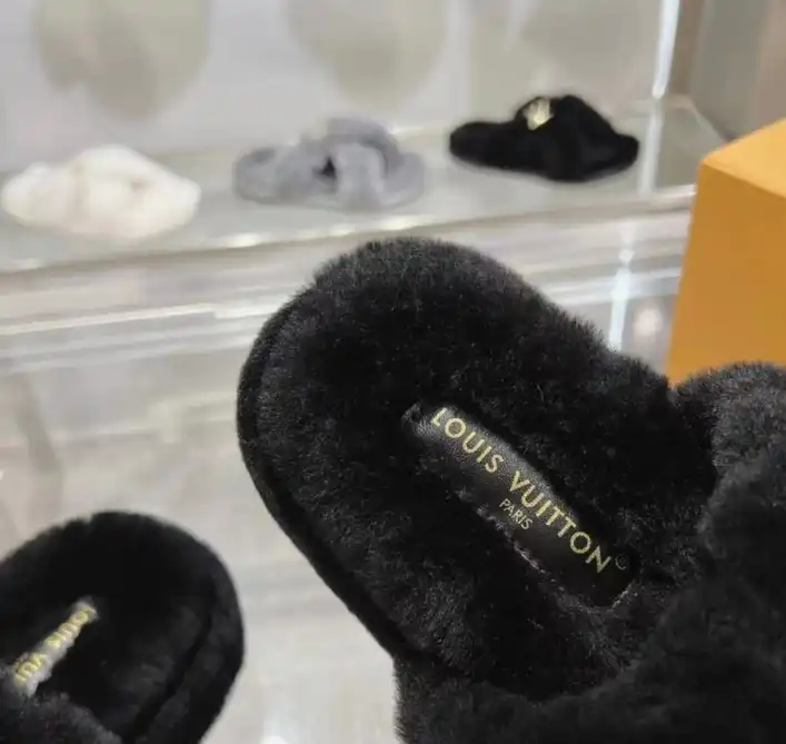 hype LV Slippers