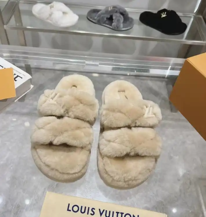 hype LV Slippers