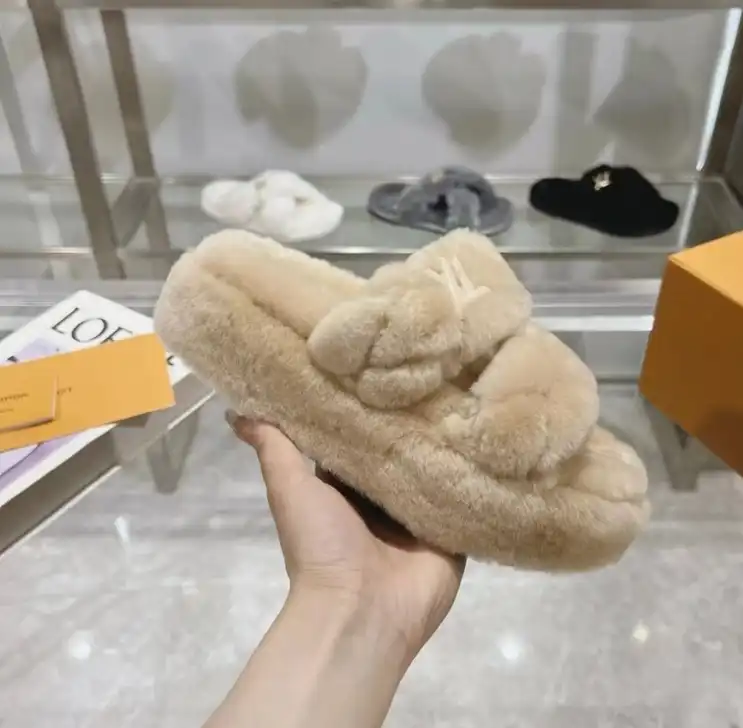 hype LV Slippers