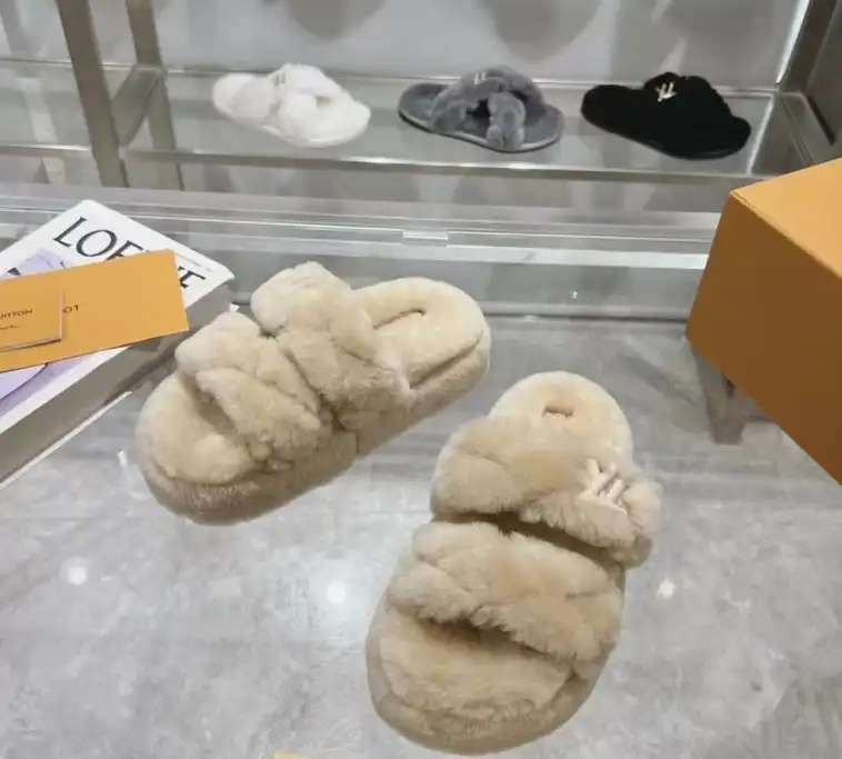 hype LV Slippers