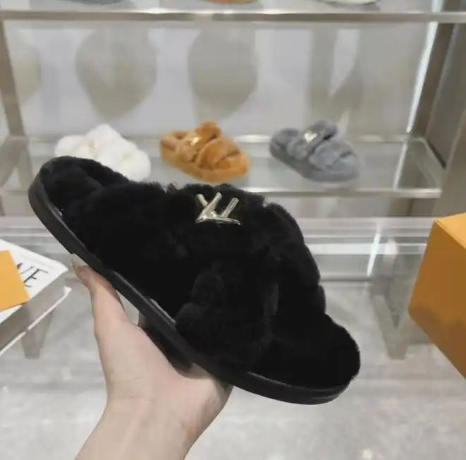 hype LV Slippers