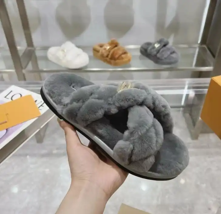 hype LV Slippers