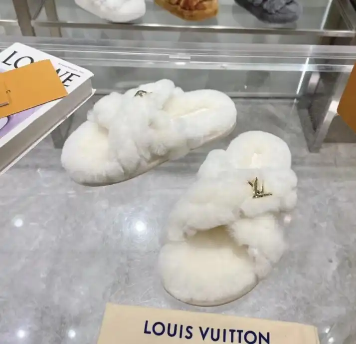 hype LV Slippers