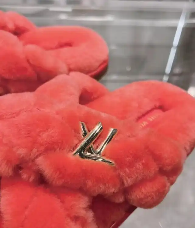 hype LV Slippers