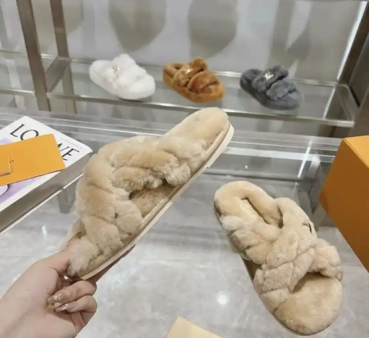 hype LV Slippers