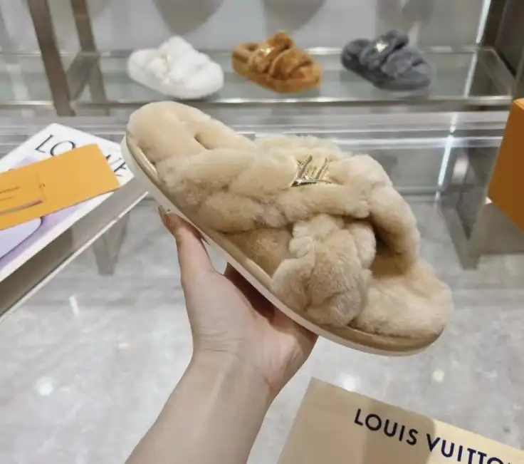 hype LV Slippers