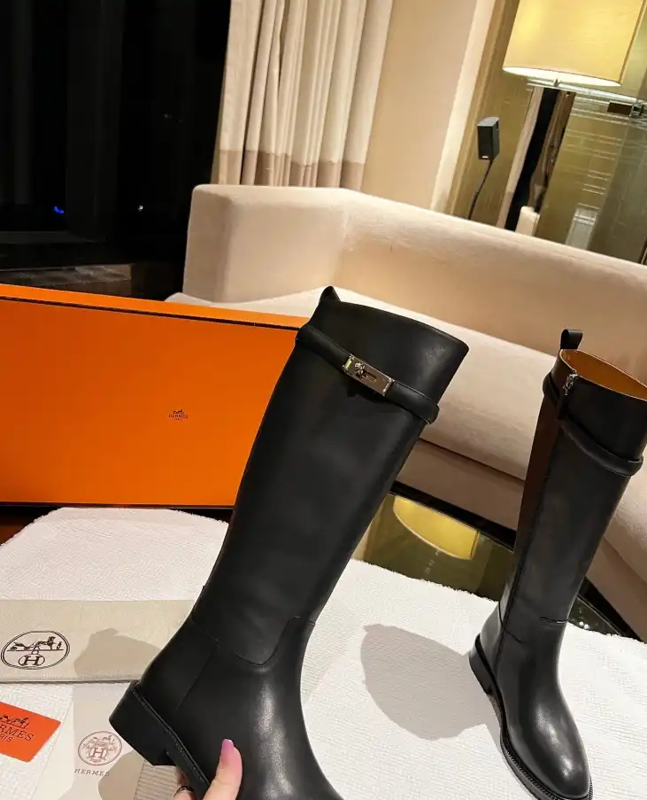 hype Hermes Boots