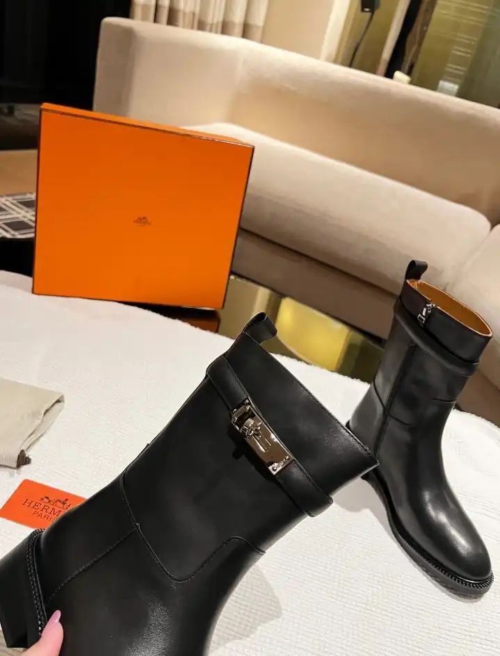 hype Hermes Boots