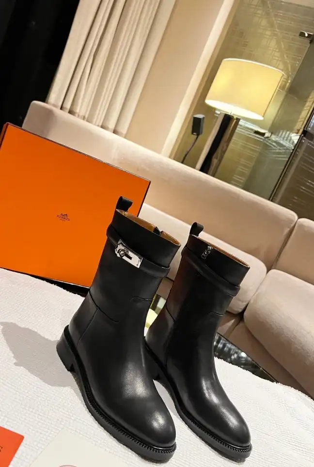 hype Hermes Boots