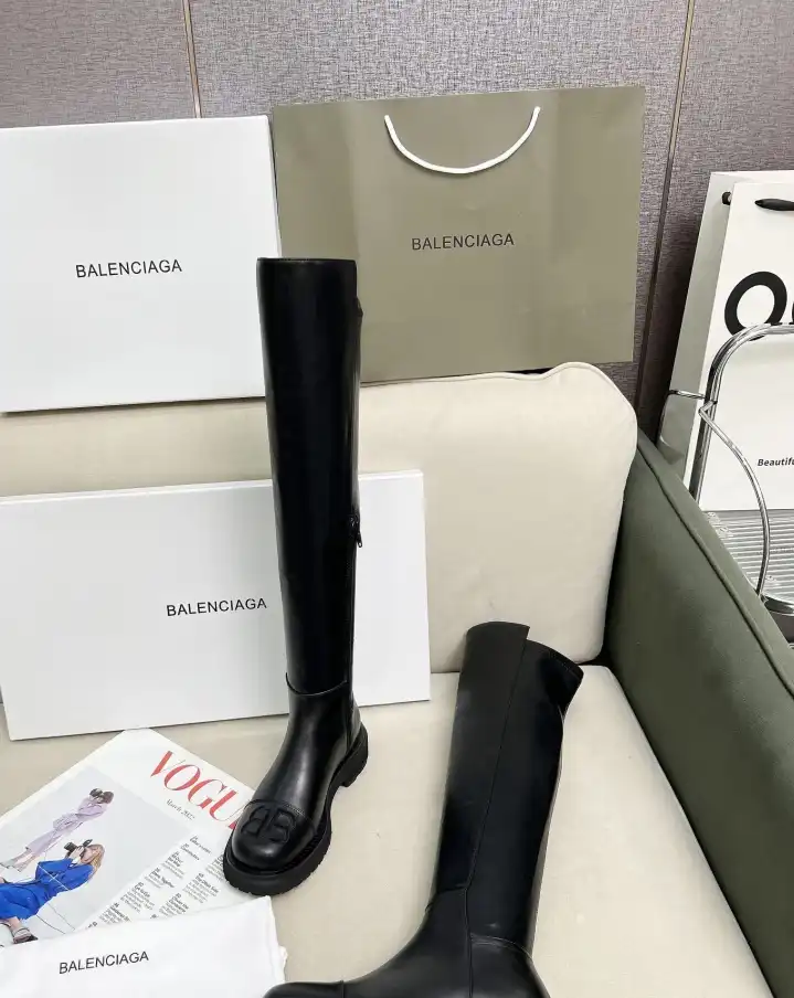 hype Balenciaga Boots