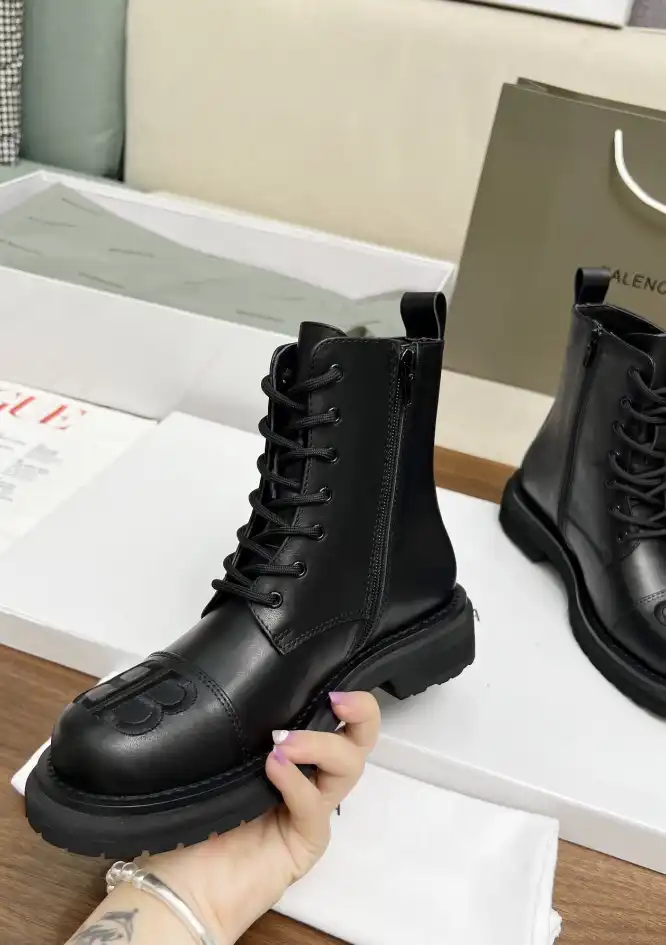 hype Balenciaga Boots