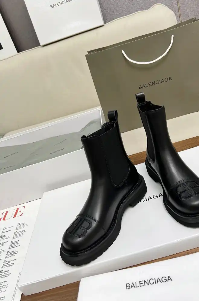 hype Balenciaga Boots