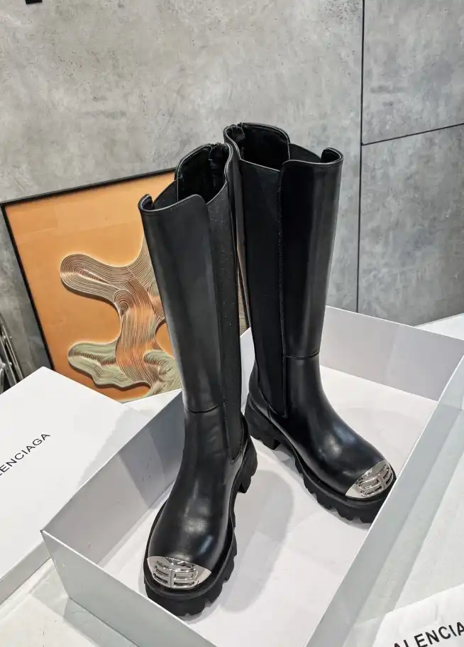 hype Balenciaga Boots