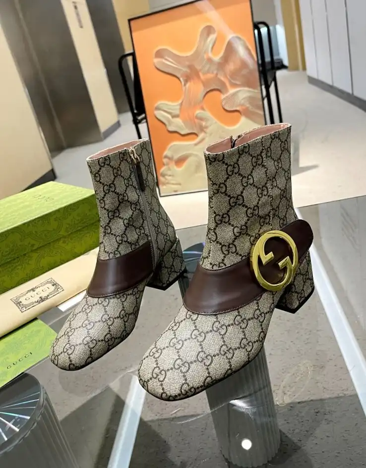 hype Gucci Boots