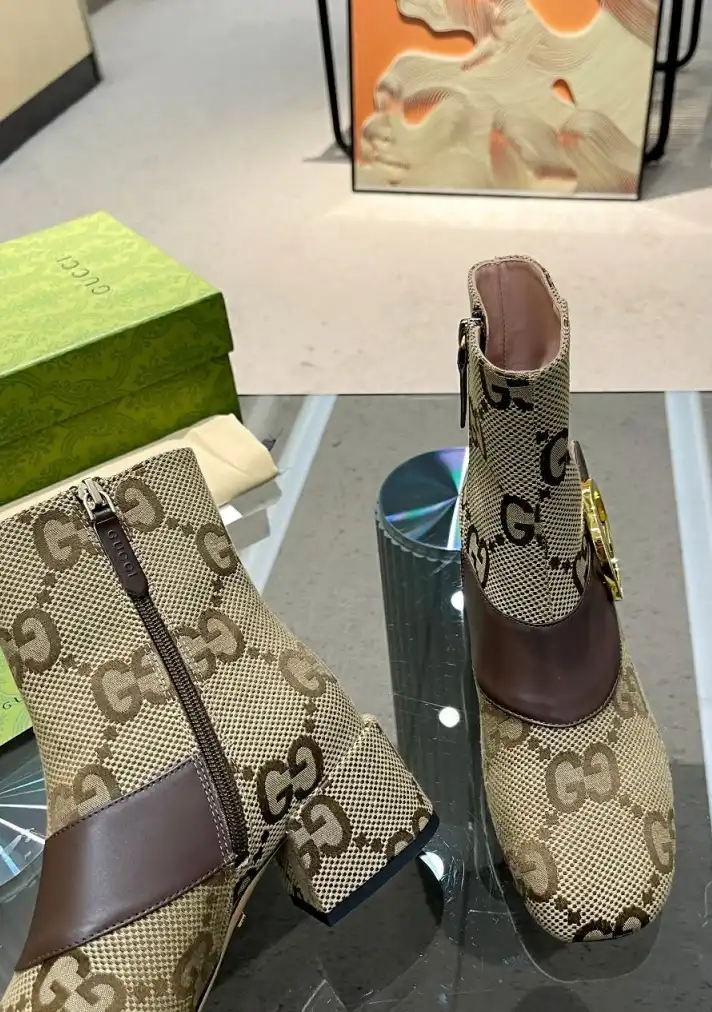 hype Gucci Boots