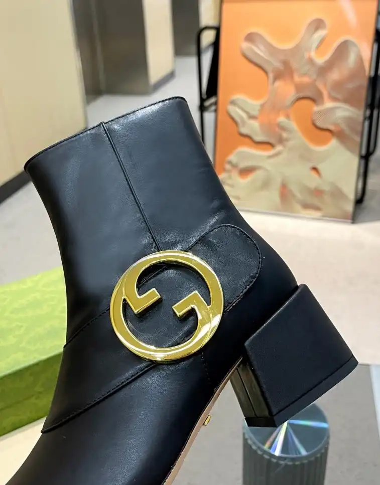 hype Gucci Boots