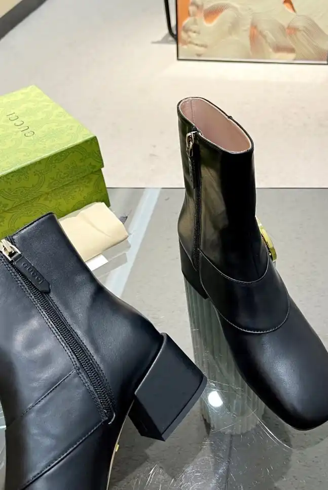 hype Gucci Boots