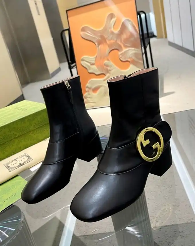 hype Gucci Boots