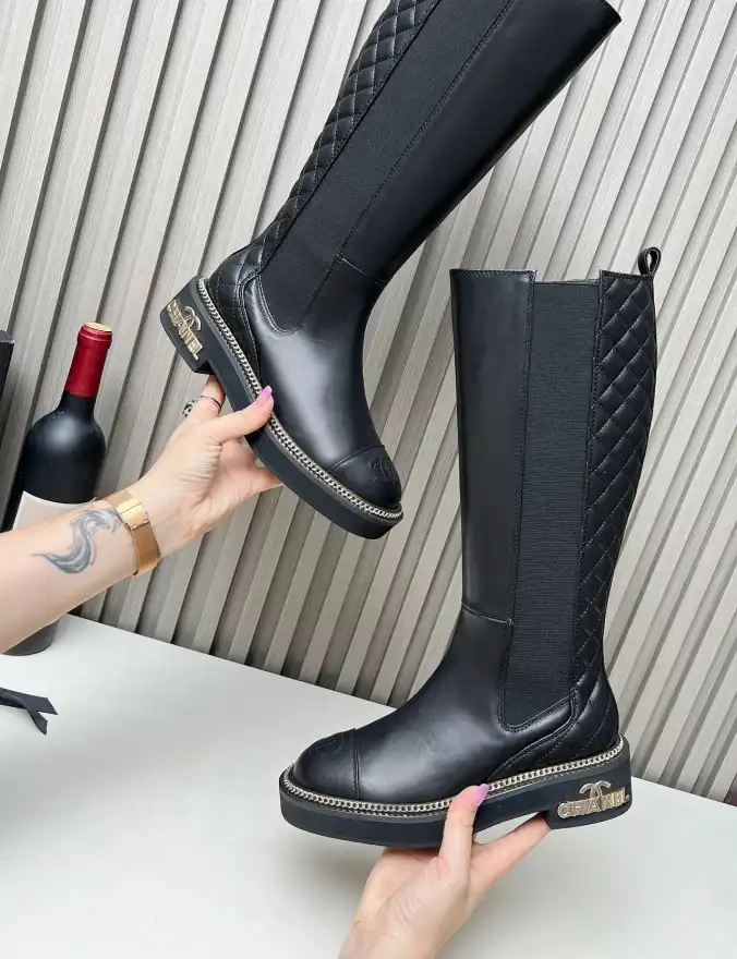 hype Chanel Boots