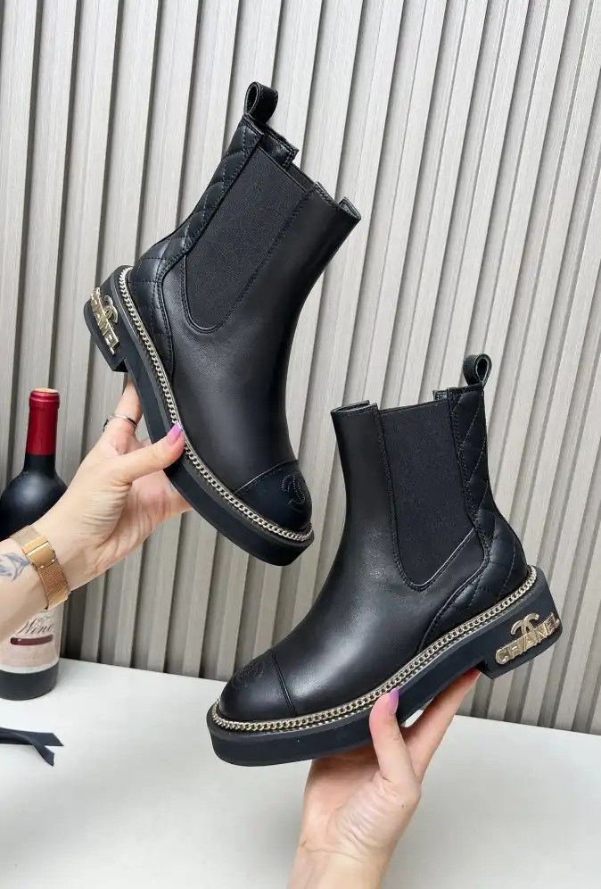 hype Chanel Boots