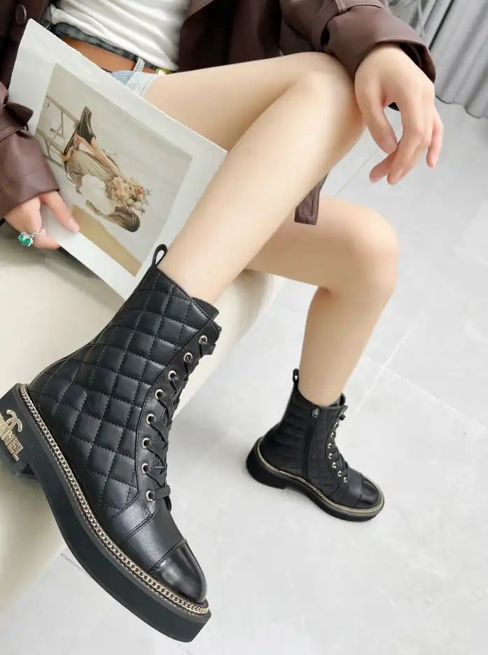 hype Chanel Boots