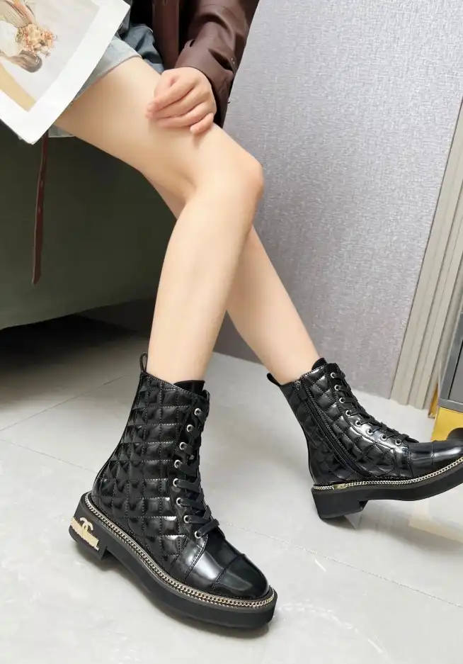 hype Chanel Boots