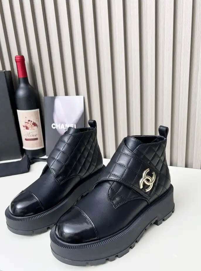 hype Chanel Boots