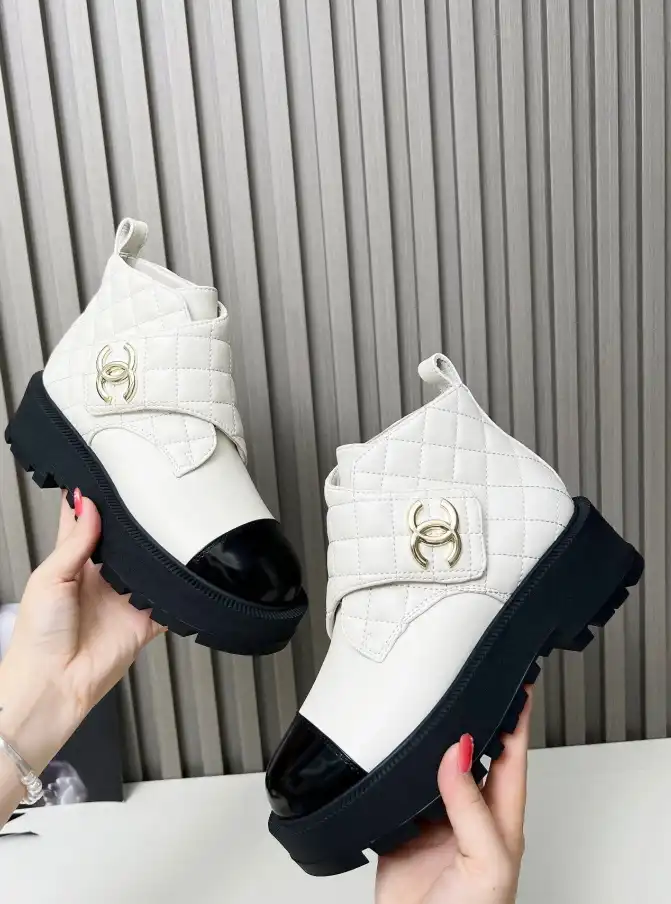 hype Chanel Boots