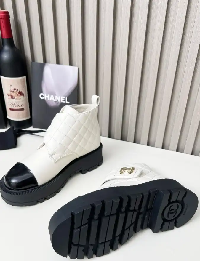 hype Chanel Boots