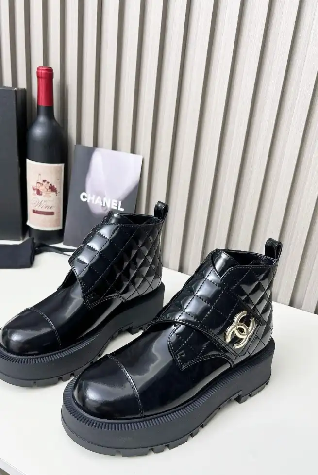 hype Chanel Boots