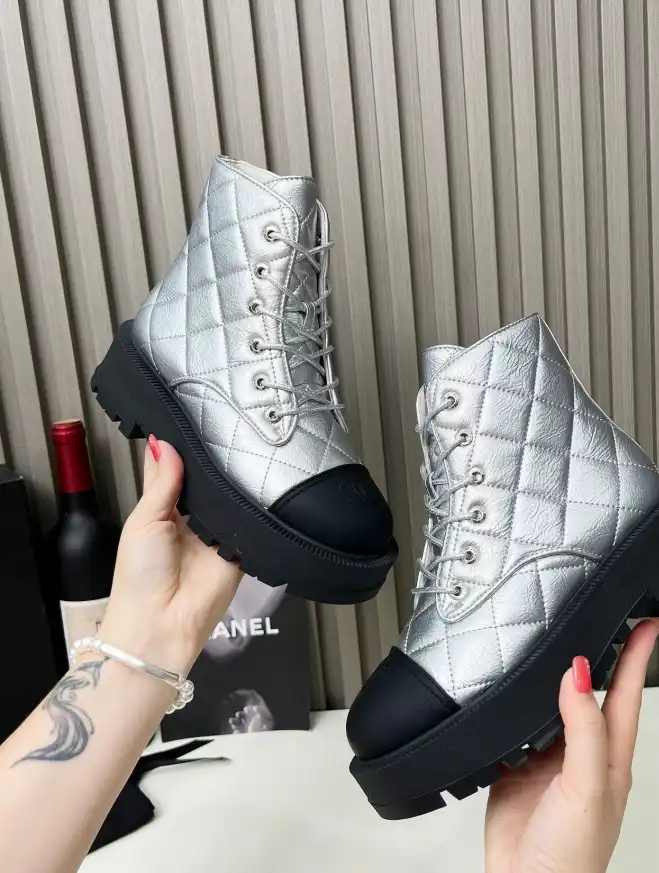 hype Chanel Boots