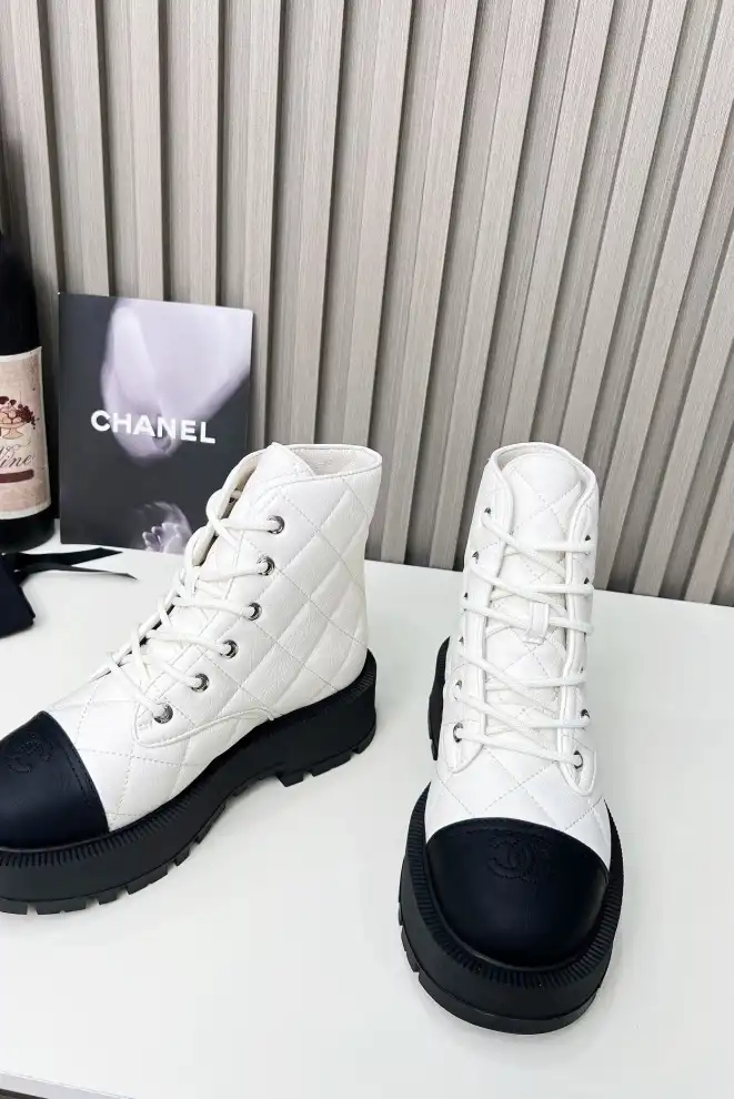 hype Chanel Boots