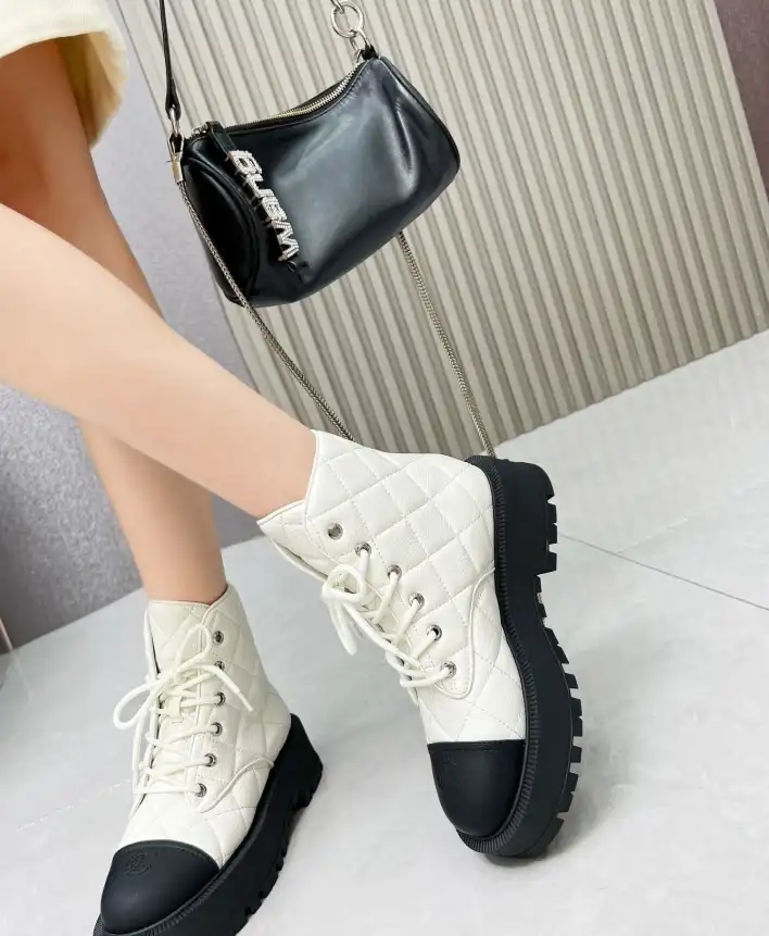 hype Chanel Boots