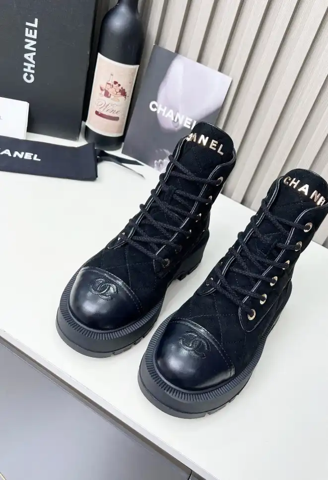 hype Chanel Boots