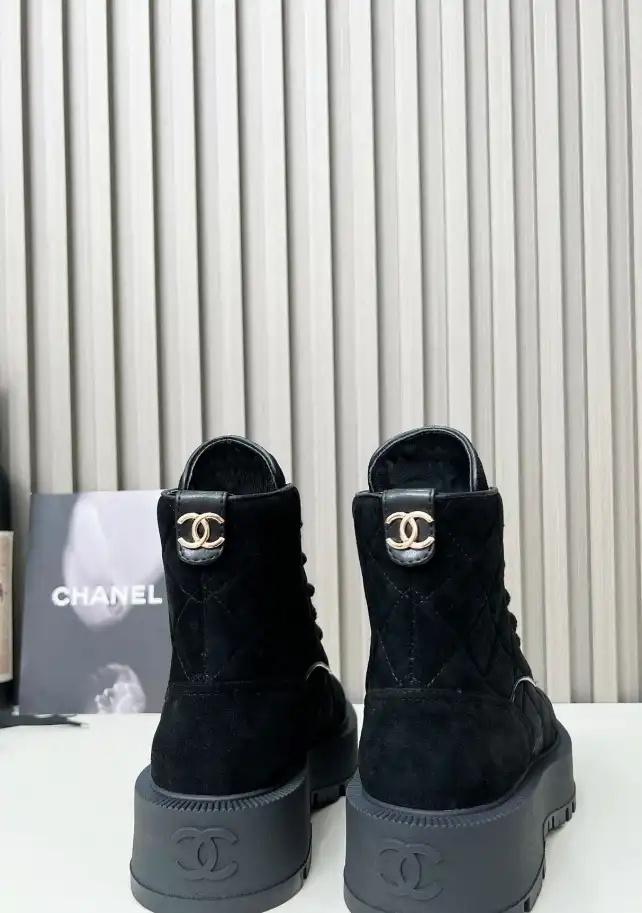 hype Chanel Boots