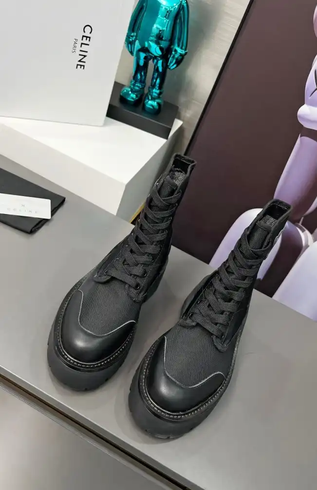 hype Celine Boots