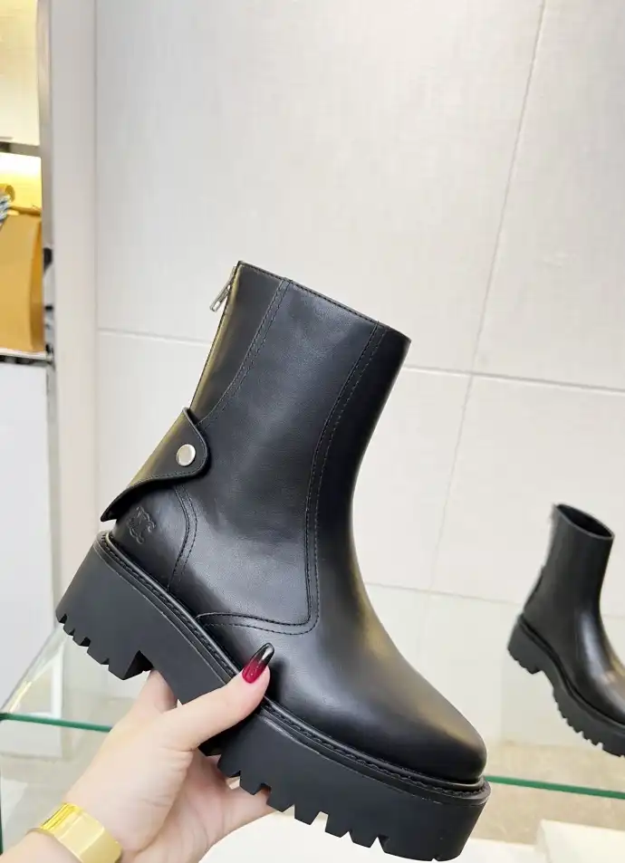 hype Celine Boots